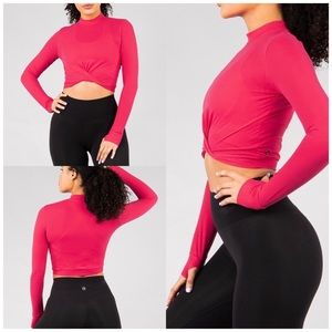 Buffbunny Knotty and Nice Crop Long Sleeve M